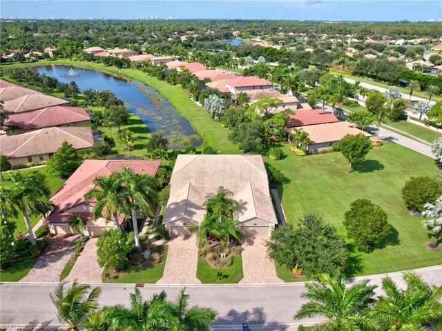 Left side Villa with Full Walkway to Back Patio