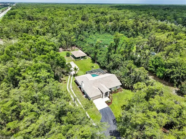 Bird's eye view of a heavily wooded area
