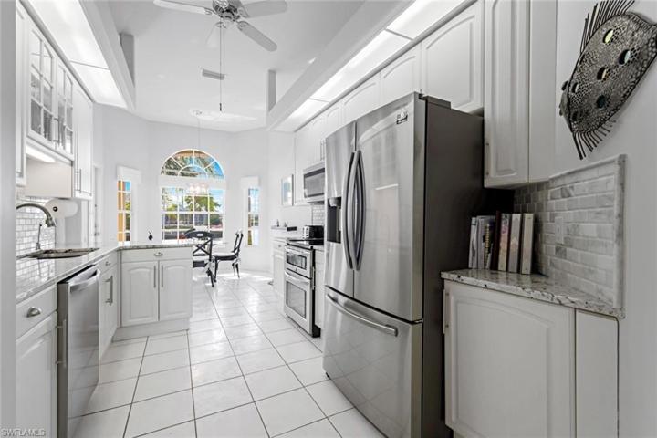 2001 SE 20th LN, CAPE CORAL FL 33990