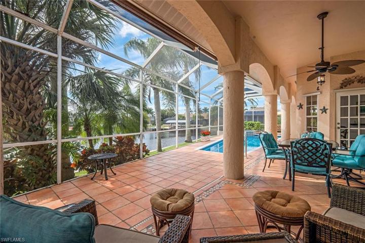 2001 SE 20th LN, CAPE CORAL FL 33990