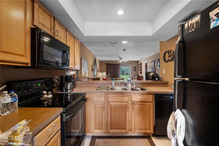 2221 E 5th  ST, Lehigh Acres, FL 33936