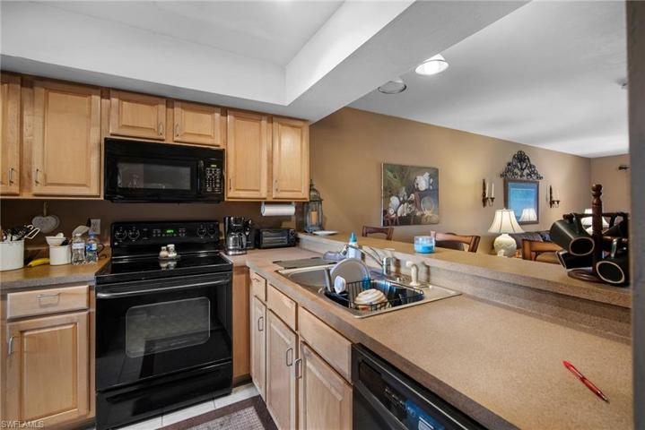 2221 E 5th  ST, Lehigh Acres, FL 33936