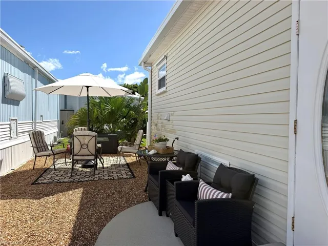 4711 Mayflower Way W, Estero, Florida 33928