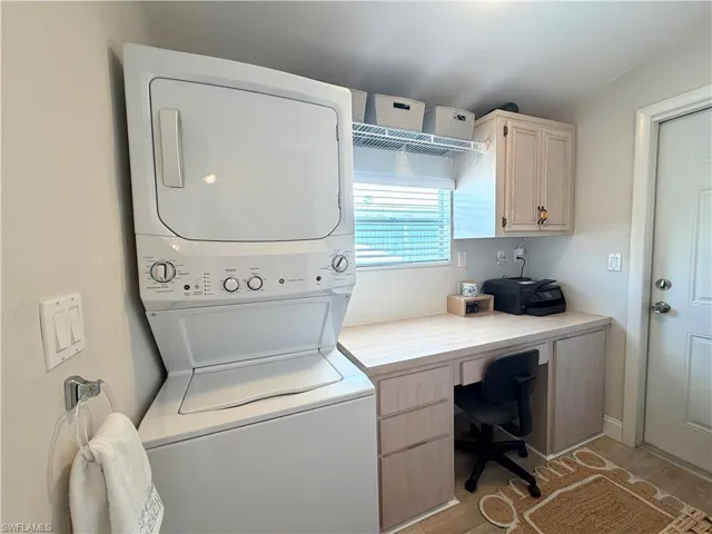 4711 Mayflower Way W, Estero, Florida 33928