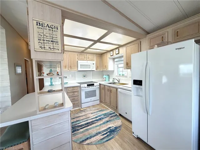 4711 Mayflower Way W, Estero, Florida 33928