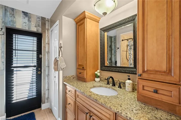 Pool/Guest Bathroom