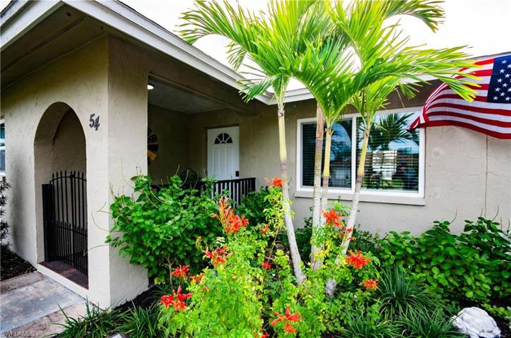 54 Madison DR, NAPLES FL 34110