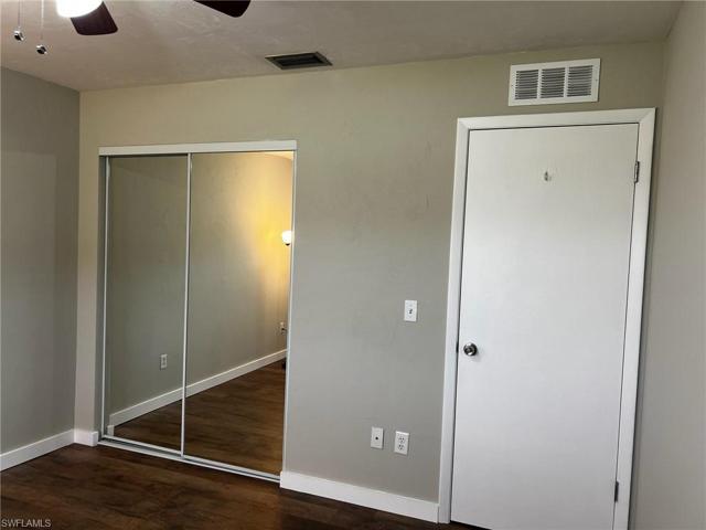 54 Madison DR, NAPLES FL 34110