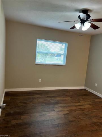54 Madison DR, NAPLES FL 34110