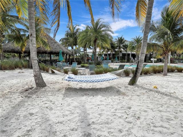 Hammocks and Tiki hut