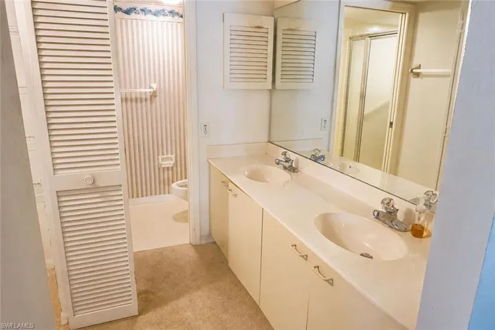 4510 Chantelle Dr J204, Naples, Florida 34112