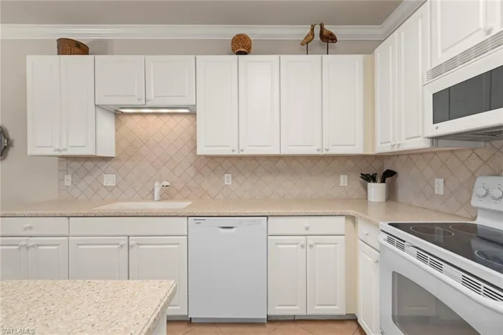 9601 Spanish Moss Way 3615, Bonita Springs, Florida 34135