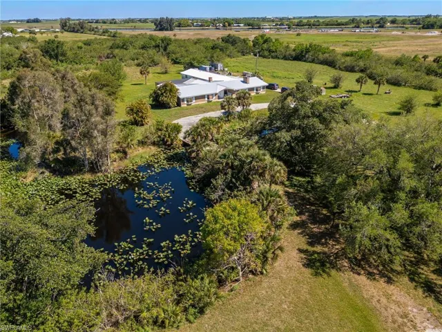 1085 West Ave, Moore Haven, Florida 33471