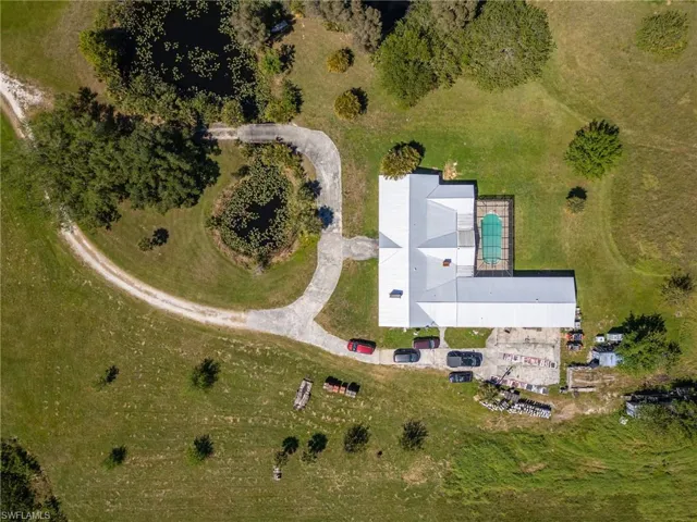 1085 West Ave, Moore Haven, Florida 33471