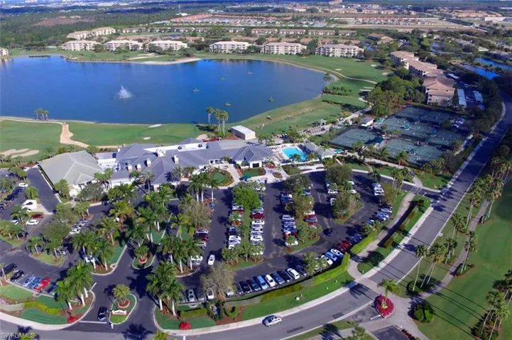 Aerial Views of Heritage Palms
