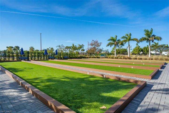 5927  Haiti  DR, Naples, FL 34113