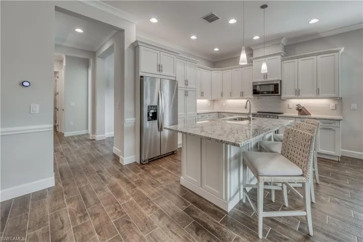 5927  Haiti  DR, Naples, FL 34113