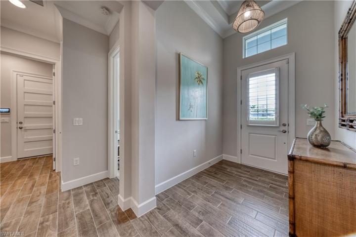 5927  Haiti  DR, Naples, FL 34113