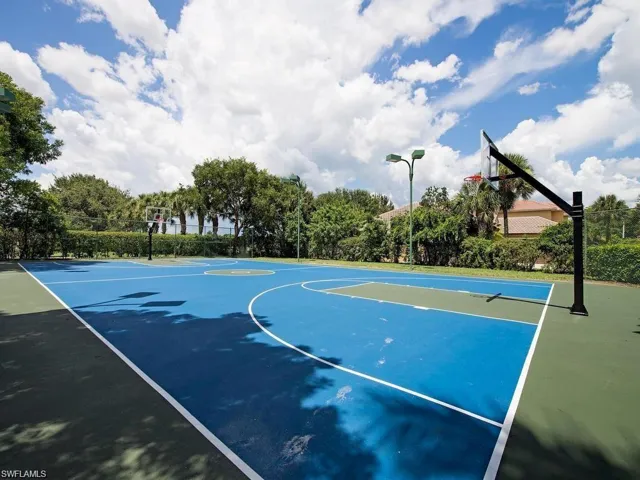Community Tennis Courts