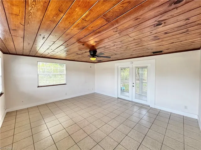 1275 Gramac Dr, North Fort Myers, Florida 33917