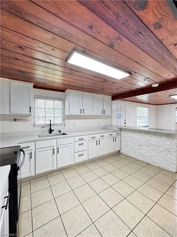 1275 Gramac Dr, North Fort Myers, Florida 33917