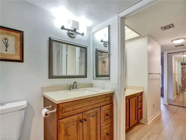 114  Cypress E WAY, Naples, FL 34110
