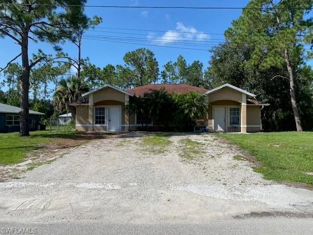 4637-4639  28th SW ST, Lehigh Acres, FL 33973