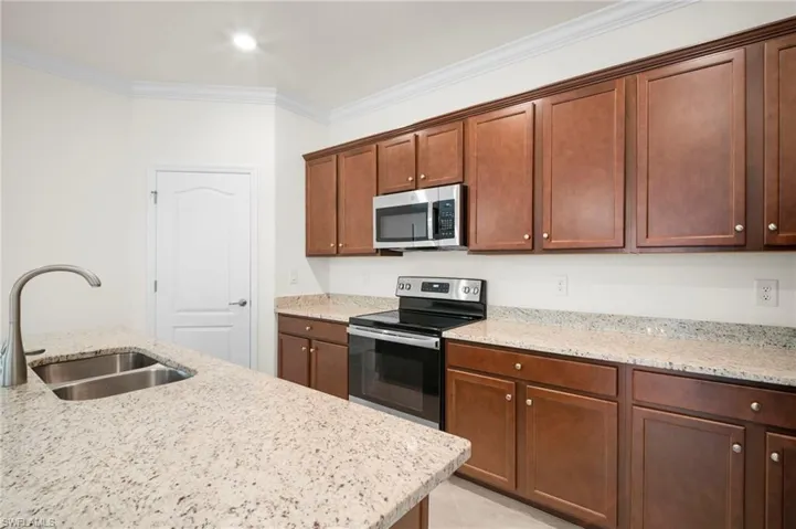 14542 Monrovia Ln, Fort Myers, Florida 33905