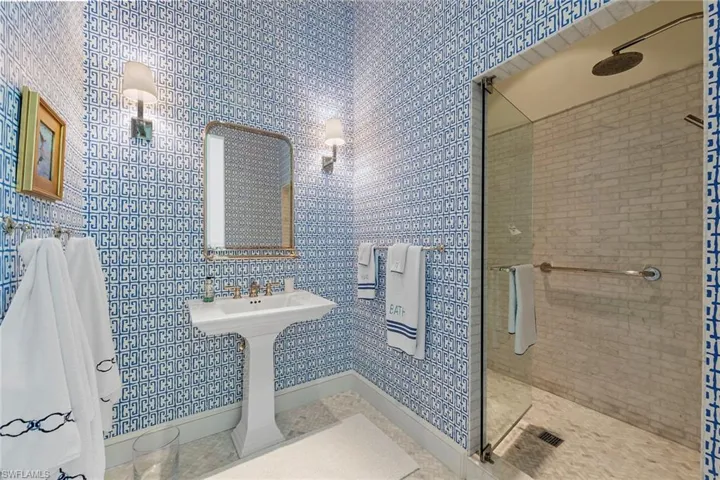 28740 Blaisdell Dr, Naples, Florida 34119