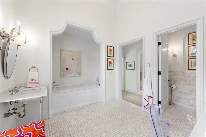 28740 Blaisdell Dr, Naples, Florida 34119