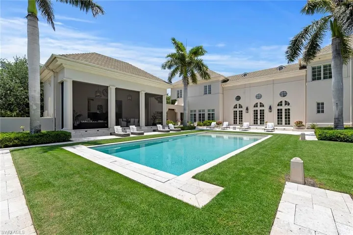 28740 Blaisdell Dr, Naples, Florida 34119
