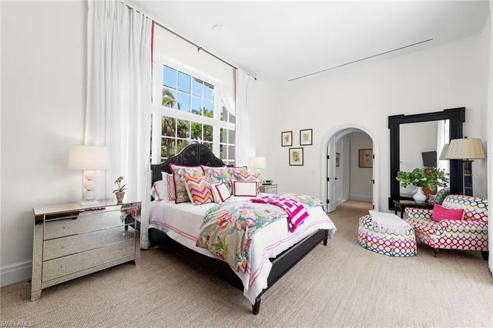 28740 Blaisdell Dr, Naples, Florida 34119