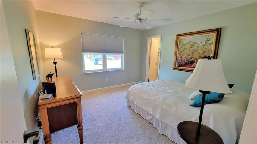 2001  Showboat  LN, Labelle, FL 33935