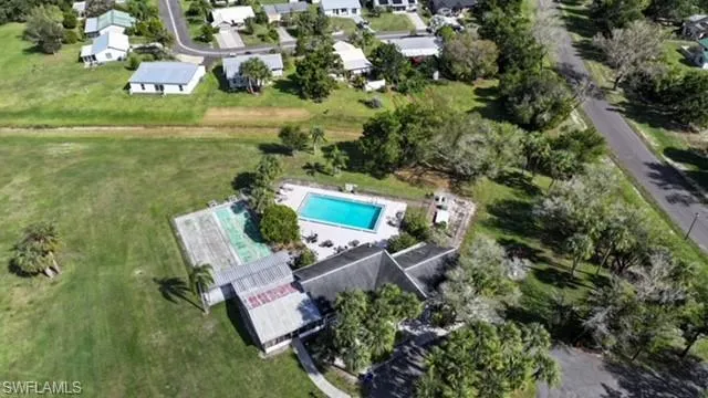 2001  Showboat  LN, Labelle, FL 33935