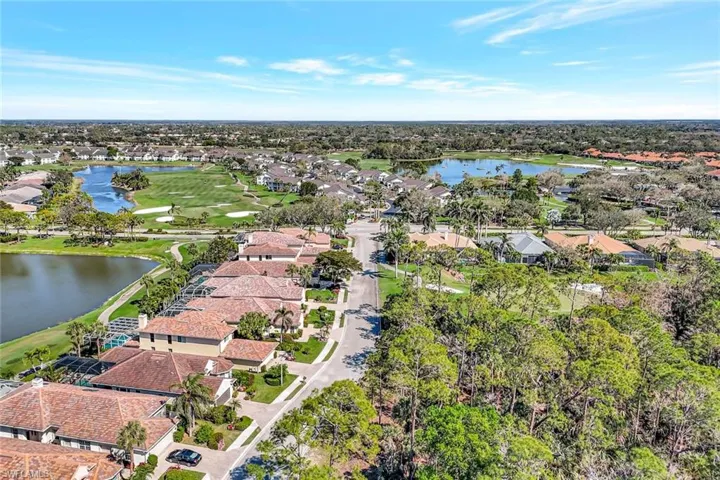 5917  Ashford  LN, Naples, FL 34110