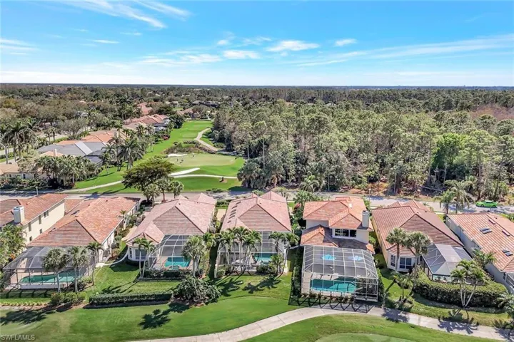 5917  Ashford  LN, Naples, FL 34110