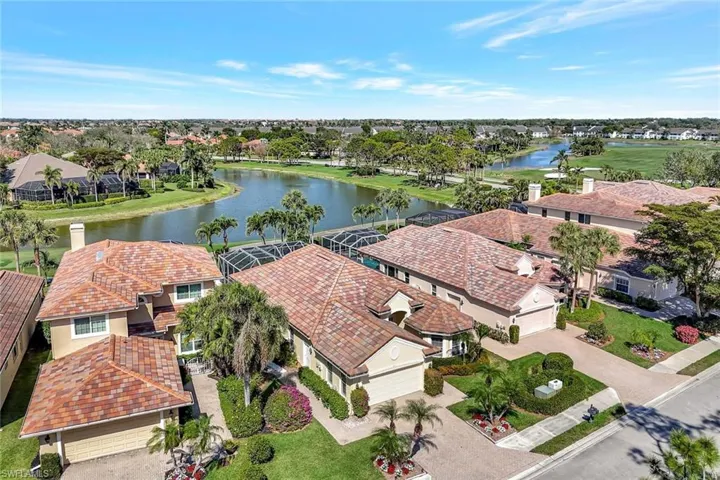5917  Ashford  LN, Naples, FL 34110