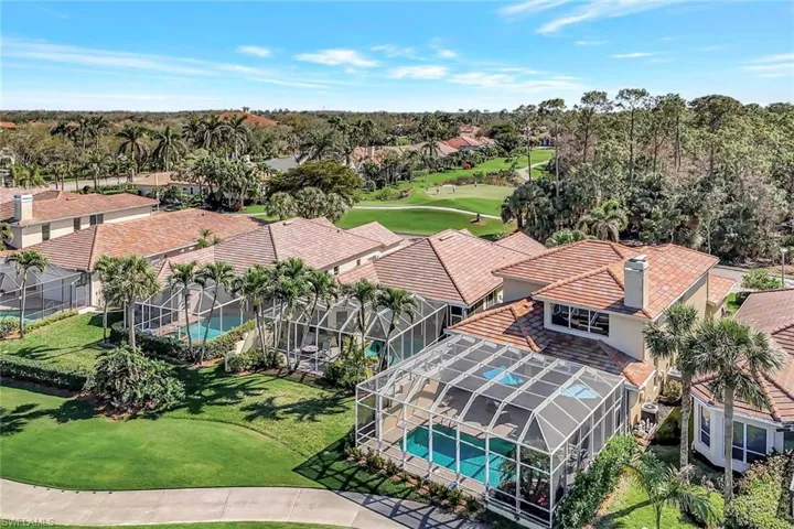 5917  Ashford  LN, Naples, FL 34110