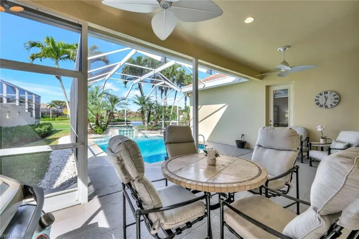 5917  Ashford  LN, Naples, FL 34110