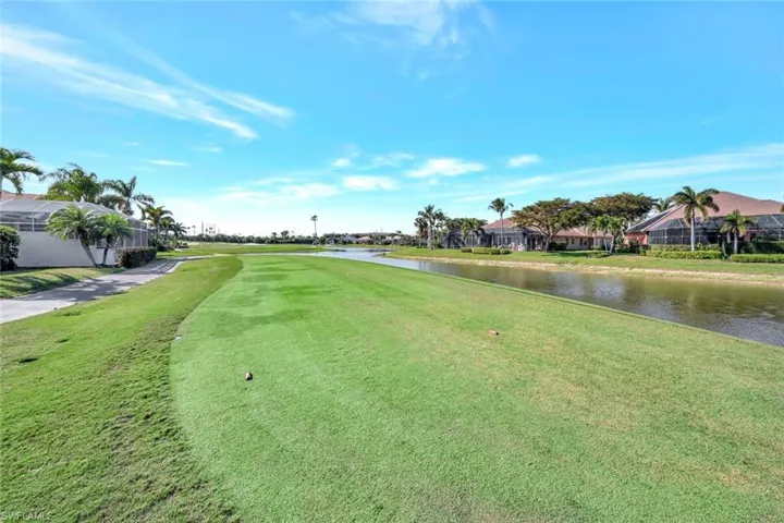 5917  Ashford  LN, Naples, FL 34110