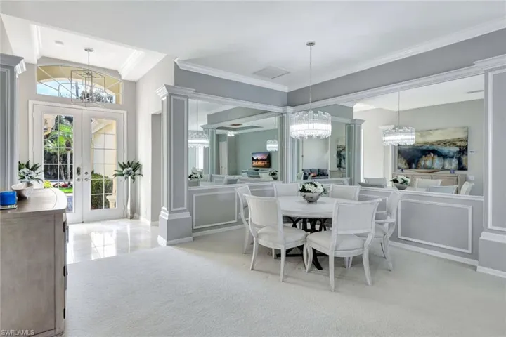 5917  Ashford  LN, Naples, FL 34110