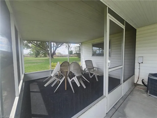 34 Desert Candle Cir, Lehigh Acres, Florida 33936