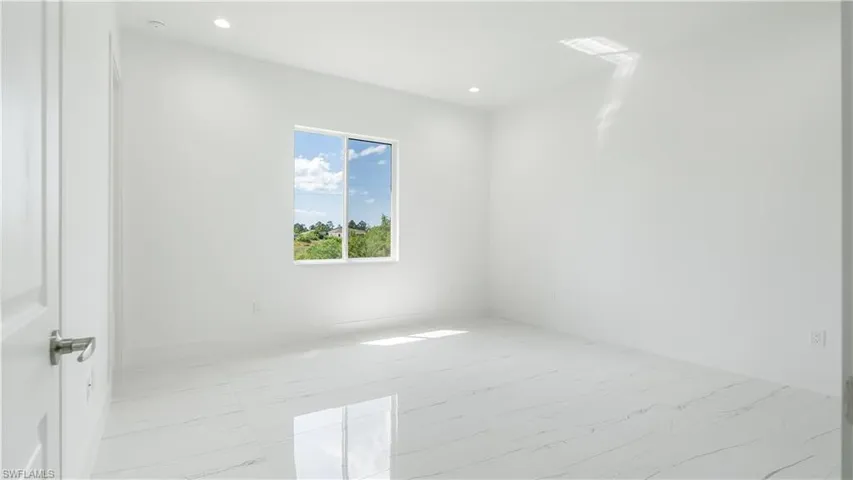 1038 Capetown Ave, Lehigh Acres Fl 33974