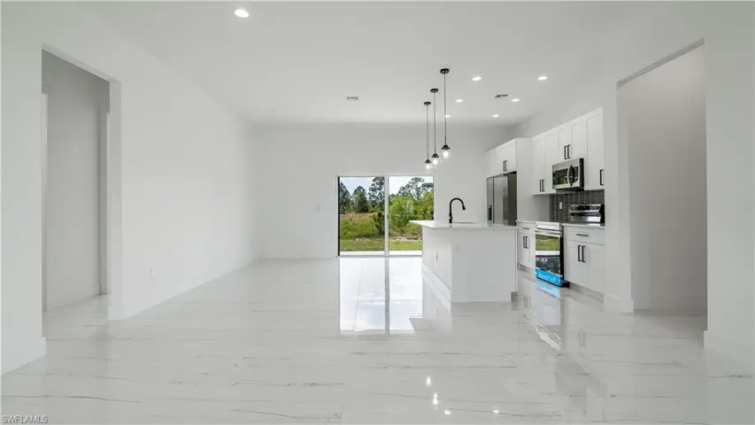 1038 Capetown Ave, Lehigh Acres Fl 33974