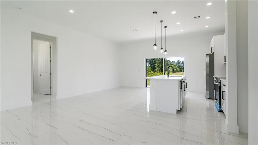1038 Capetown Ave, Lehigh Acres Fl 33974