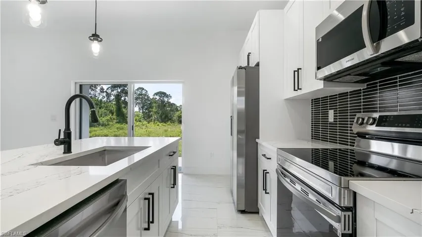 1038 Capetown Ave, Lehigh Acres Fl 33974