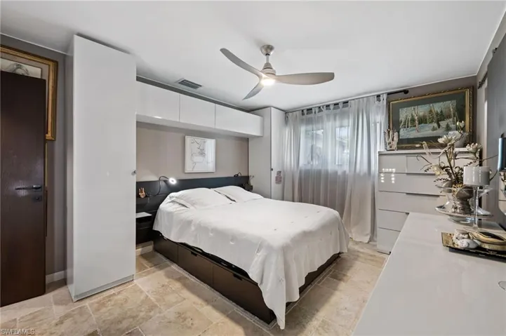 38 Willoughby Dr, Naples, Florida 34110