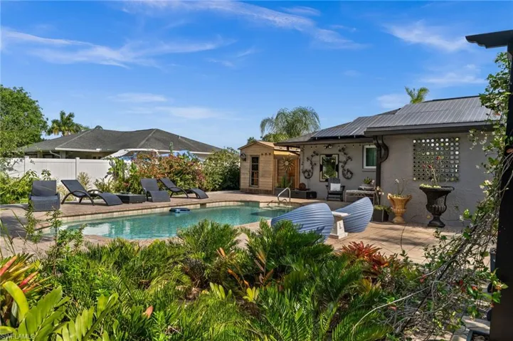 38 Willoughby Dr, Naples, Florida 34110