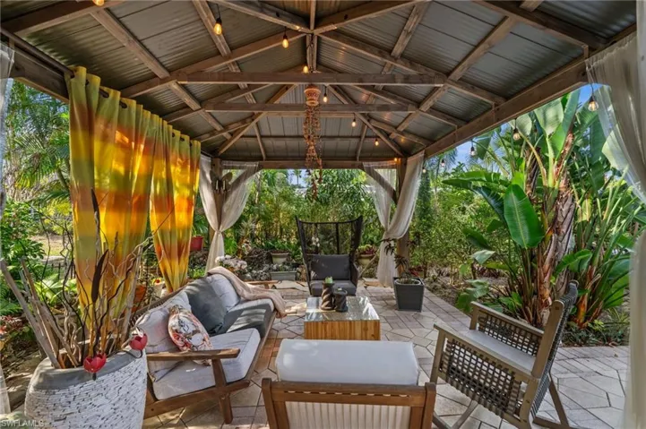 38 Willoughby Dr, Naples, Florida 34110