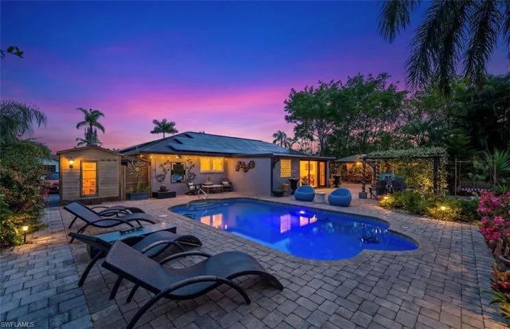 38 Willoughby Dr, Naples, Florida 34110